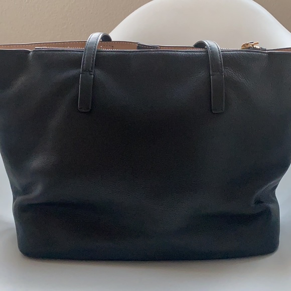 Black Handbag - Picture 7 of 7